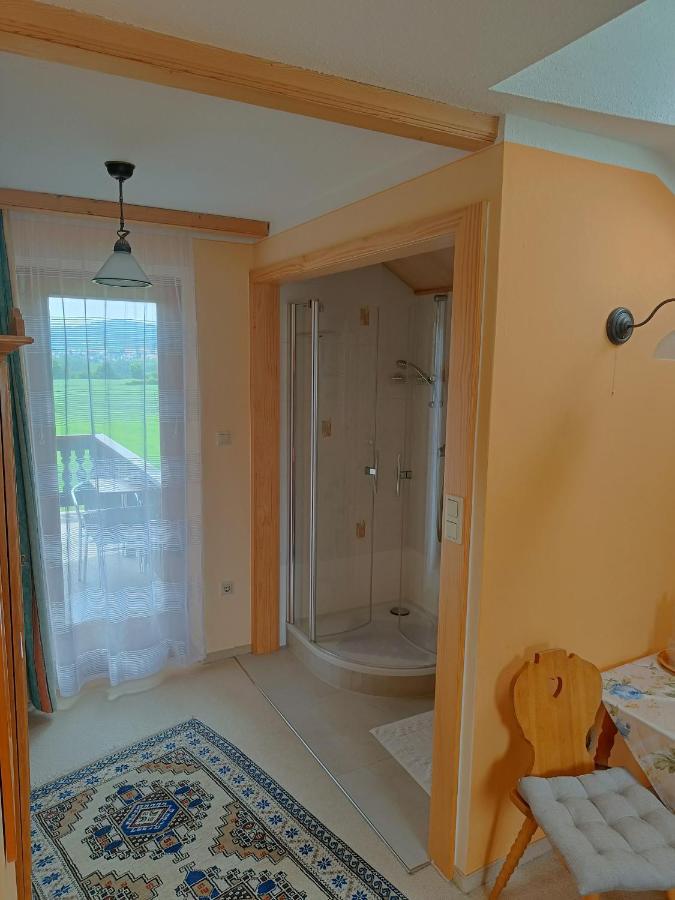 Haus Sundl - Privatzimmer Emmersdorf an der Donau Eksteriør billede